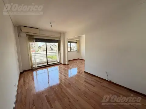 Departamento en Alquiler en Almagro, $ 700.000