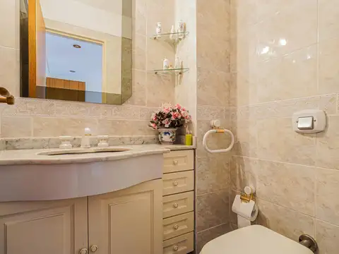 Departamento en Venta al Noreste