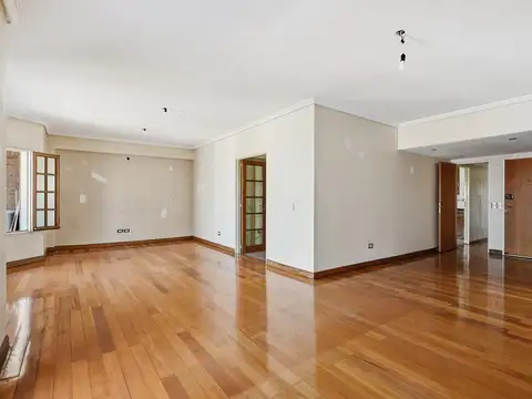 Venta Departamento Piso 4 ambientes cochera Villa Urquiza