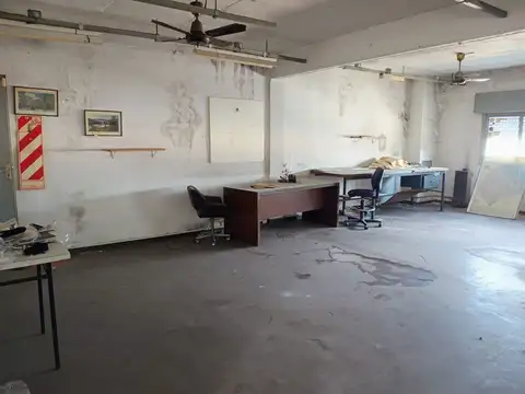 Galpon en Venta en Haedo, USD 300.000