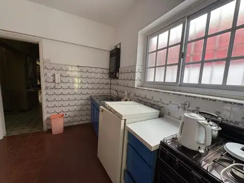 Casa 2 ambientes con 1 baño