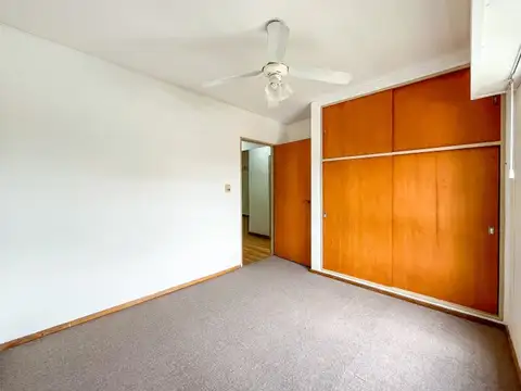 Riobamba 717 , Piso 3