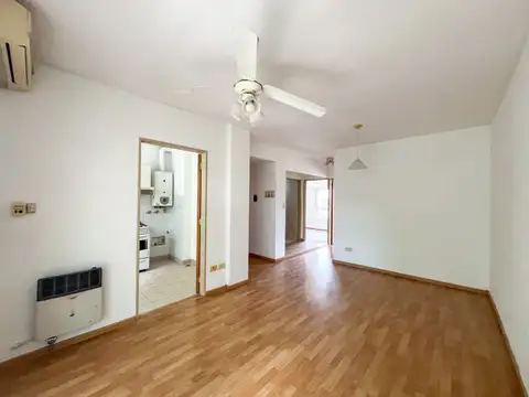 Riobamba 717 , Piso 3