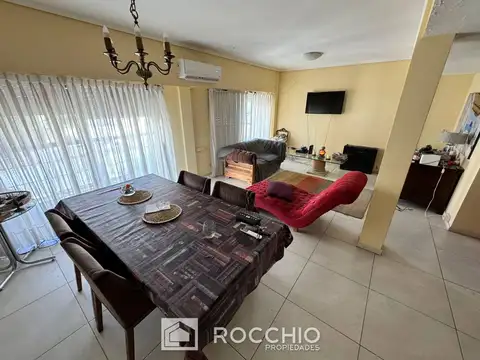 Departamento en alquiler 4 ambientes  Villa Ballester