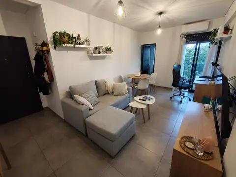 Venta - Departamento - 2 Ambientes - Balcon - San Martin Centro - Apto Credito - Permuta