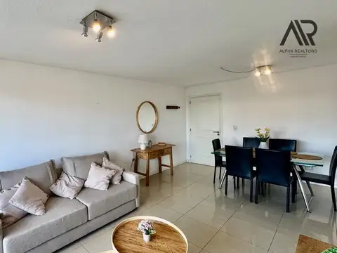 Apartamento en alquiler c/ cochera en Playa Mansa