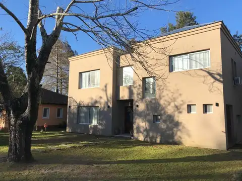 Casa en venta Country Isla Santa Mónica – Delta de Tigre