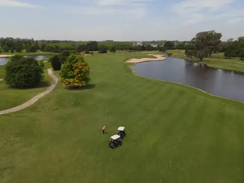 Lote en Venta - 1335M2 en Pebble Beach - Pilar Golf