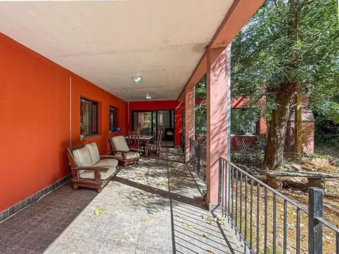 CASA 4 AMBIENTES EN EL TEJADO