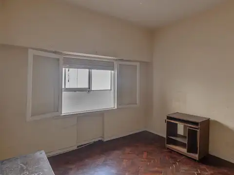 Departamento 3 ambientes con balcón en Floresta - Apto crédito