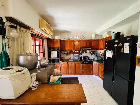 Casa 4 ambientes en venta en Martinez