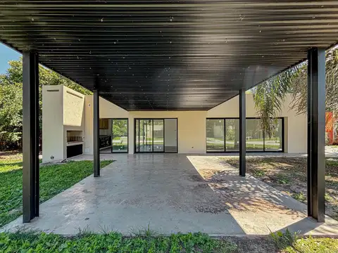 Casa 3 ambientes con 3 baños