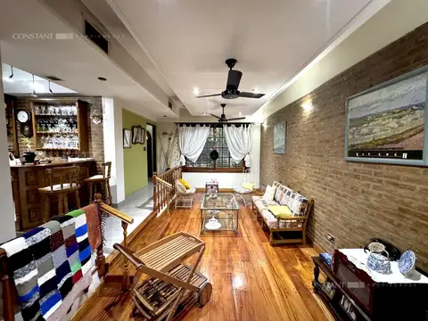 Casa en Venta de 4 dormitorios en La Plata