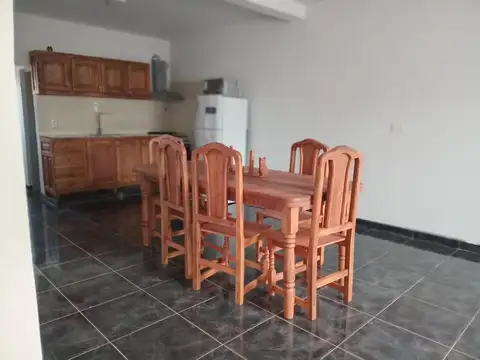 Casa en Alquiler de 3 dormitorios