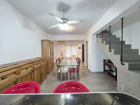 Depto Tipo Casa en Venta de 3 ambientes