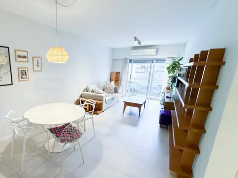 Cordoba  al 2500 entre Entre Rios y Ricardo Gutierrez