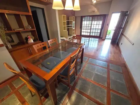 Depto Tipo Casa en Alquiler en General San Martin, $ 800.000