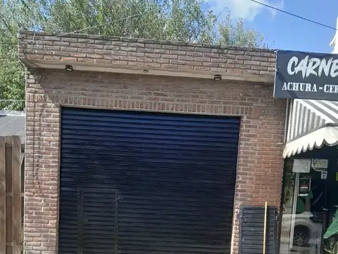 Excelente local en alquiler - Moreno 