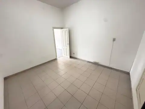Nores Martínez 2800