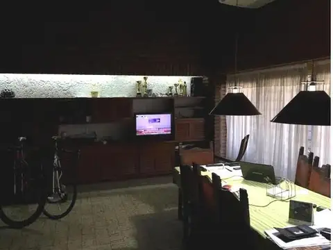 Casa en Venta en Valentin Alsina, USD 200.000