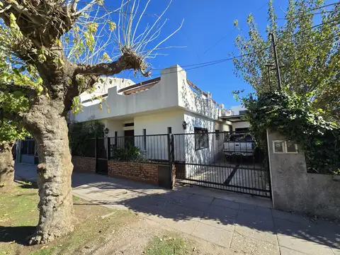 Aristobulo del Valle al 4500