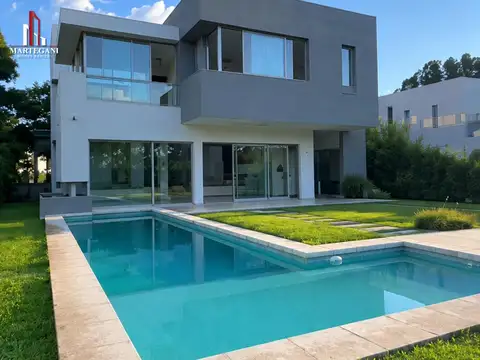 Casa en Venta 8 años