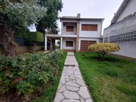 Casa en Venta en Bernal Oeste, USD 172.000