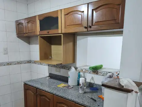 Departamento 4 ambientes con 2 baños