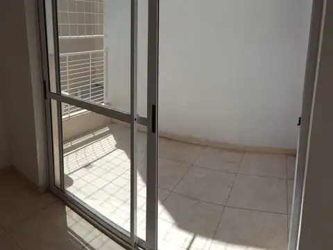 Departamento en Alquiler en Villa Saenz Peña, $ 590.000