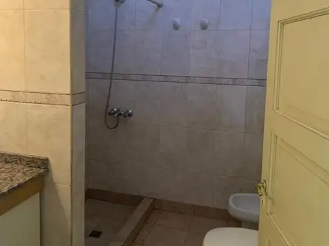 Casa en Venta en Alberdi, USD 70.000