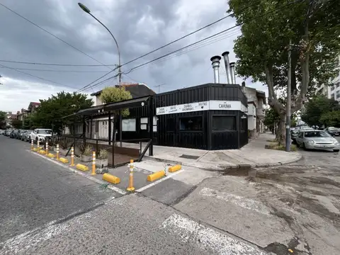 Lote en esquina de 165 m² zona comercial - Chauvín