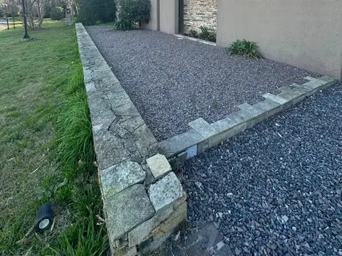 Casa en Alquiler de 3 dormitorios