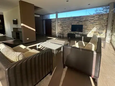 Casa en Alquiler 4 años