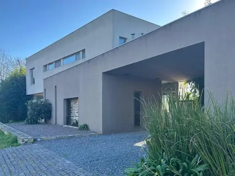 Fincas De Iraola 2