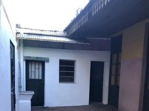 Depto Tipo Casa en Alquiler de 3 ambientes
