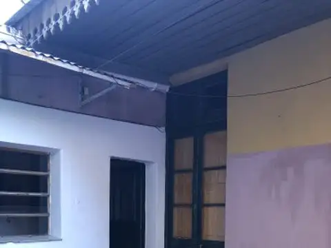 Depto Tipo Casa en Alquiler de 2 dormitorios