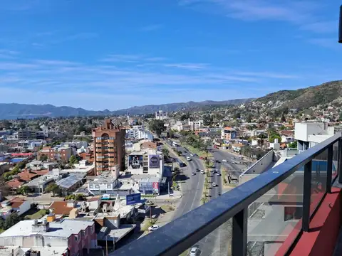 Alquilo Monoambiente, Pleno Centro de Villa Carlos Paz.