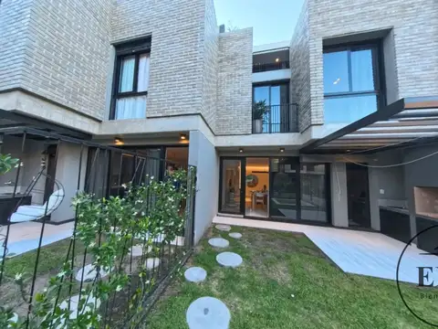 PH en venta de 4 dormitorios en Fisherton