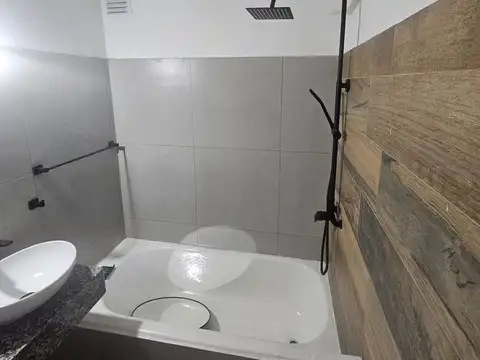Departamento en Alquiler en Arroyito, $ 500.000
