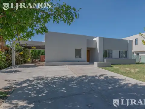 Av de los Lagos EL Canton Puerto 250.000 PG