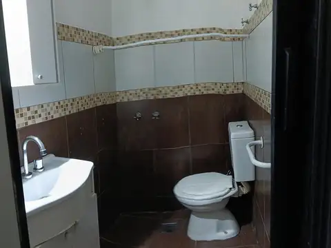 Alvear 100, Piso 2