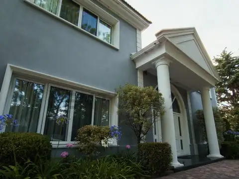 Casa en Venta en Gran Bell II, USD 700.000