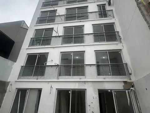 Edificio Comercial en alquiler - 24 Ambientes - Villa Crespo