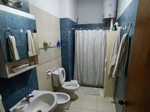 Departamento 7 ambientes con 1 baño