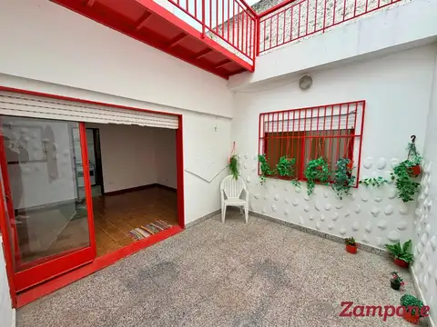 Depto Tipo Casa en Alquiler 45 años