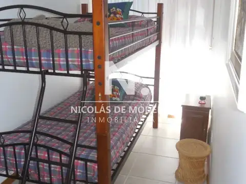 Departamento 4 ambientes con 2 baños