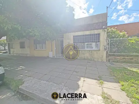 Casa en lote propio en VENTA - Villa Ballester