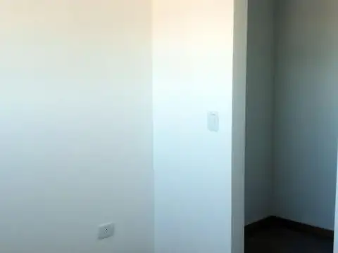 Departamento en Alquiler en Alberdi, $ 685.000