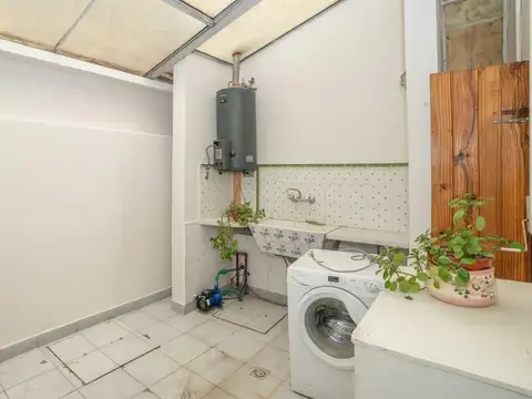 Duplex 3 amb en Haedo con cochera Apto credito
