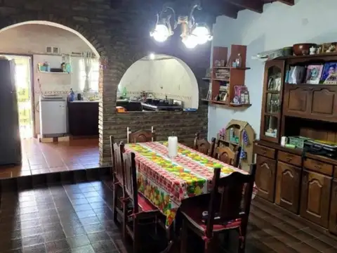 Casa en Venta en Adrogue, USD 120.000
